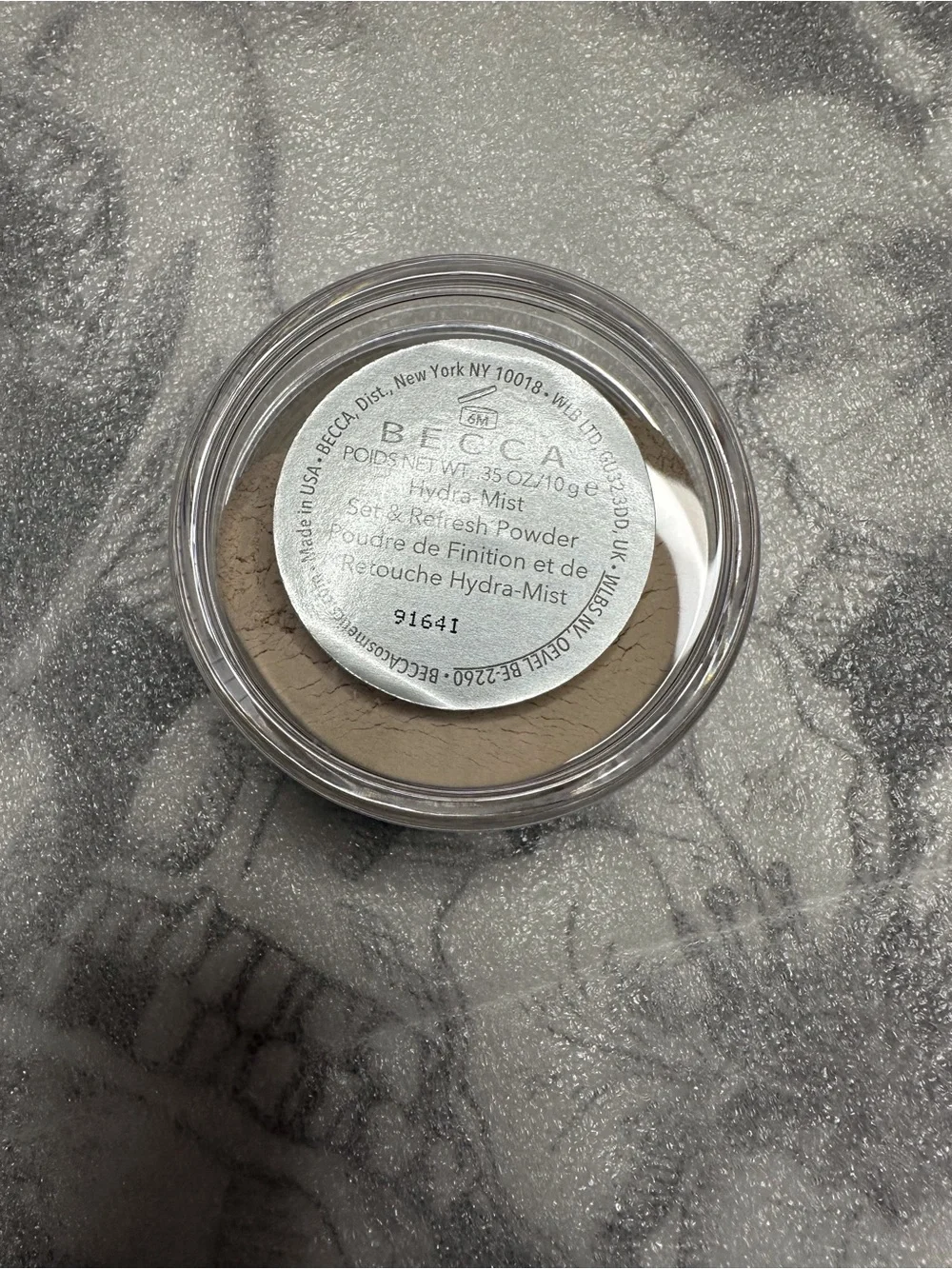 BECCA hydra-mist set & refresh Powder in original